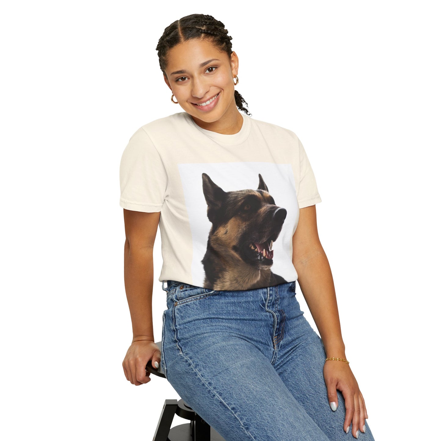 Unisex Dog Lover T-Shirt With Close Up of Large German Shepherd Turning His Face and Caption Selfless Beings