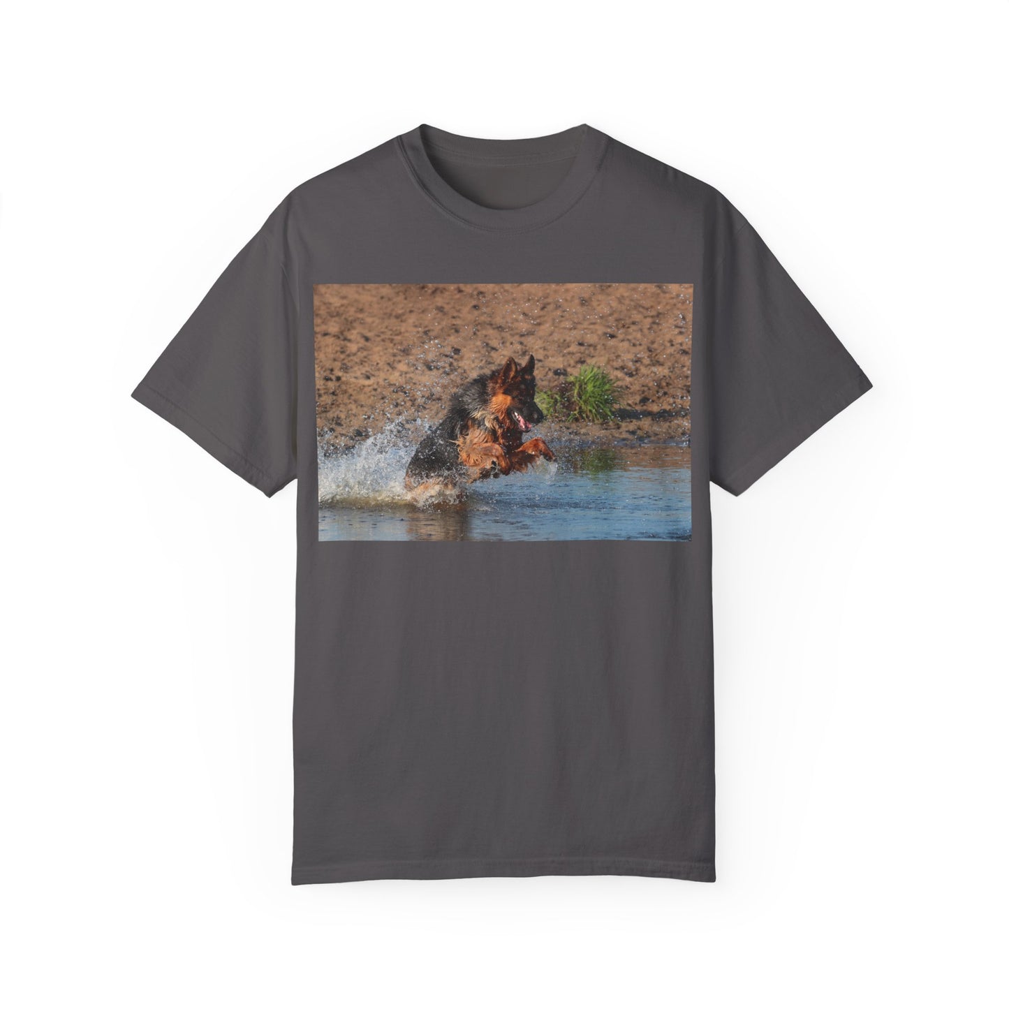 Unisex Dog Lover T-Shirt With Giant German Shepherd Jumps in the River