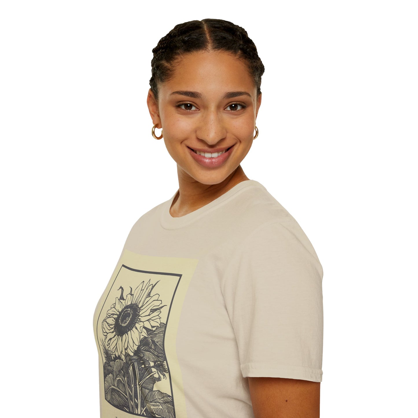 Vintage Sunflower Unisex T-Shirt, Softstyle Tee, Casual Wear, Nature Lover Gift, Summer Fashion, Homelands Design
