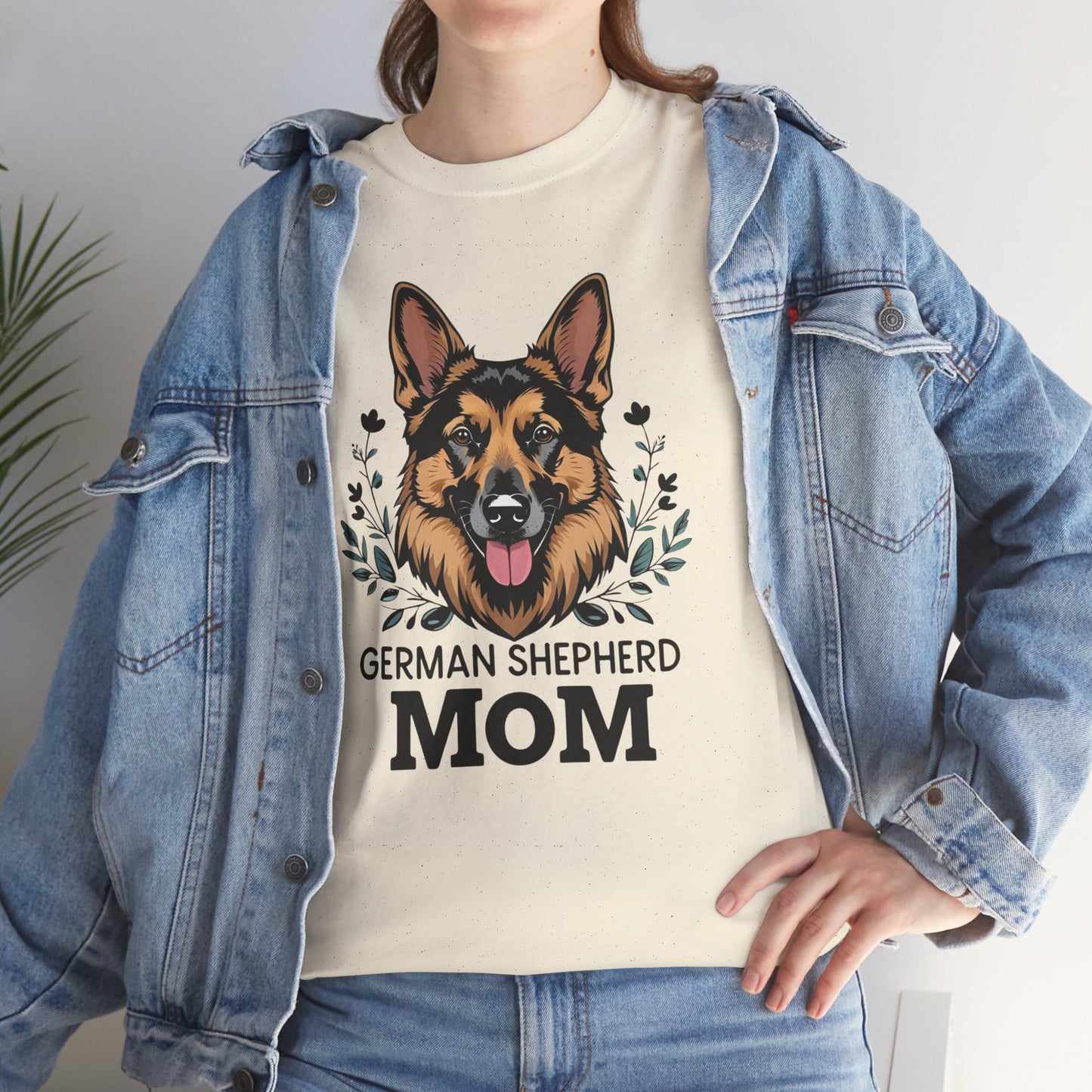 German Shepherd Mom Tee - Perfect Gift for Dog Lovers, Animal Lovers, Pet Parenthood, Birthday, Mother's Day
