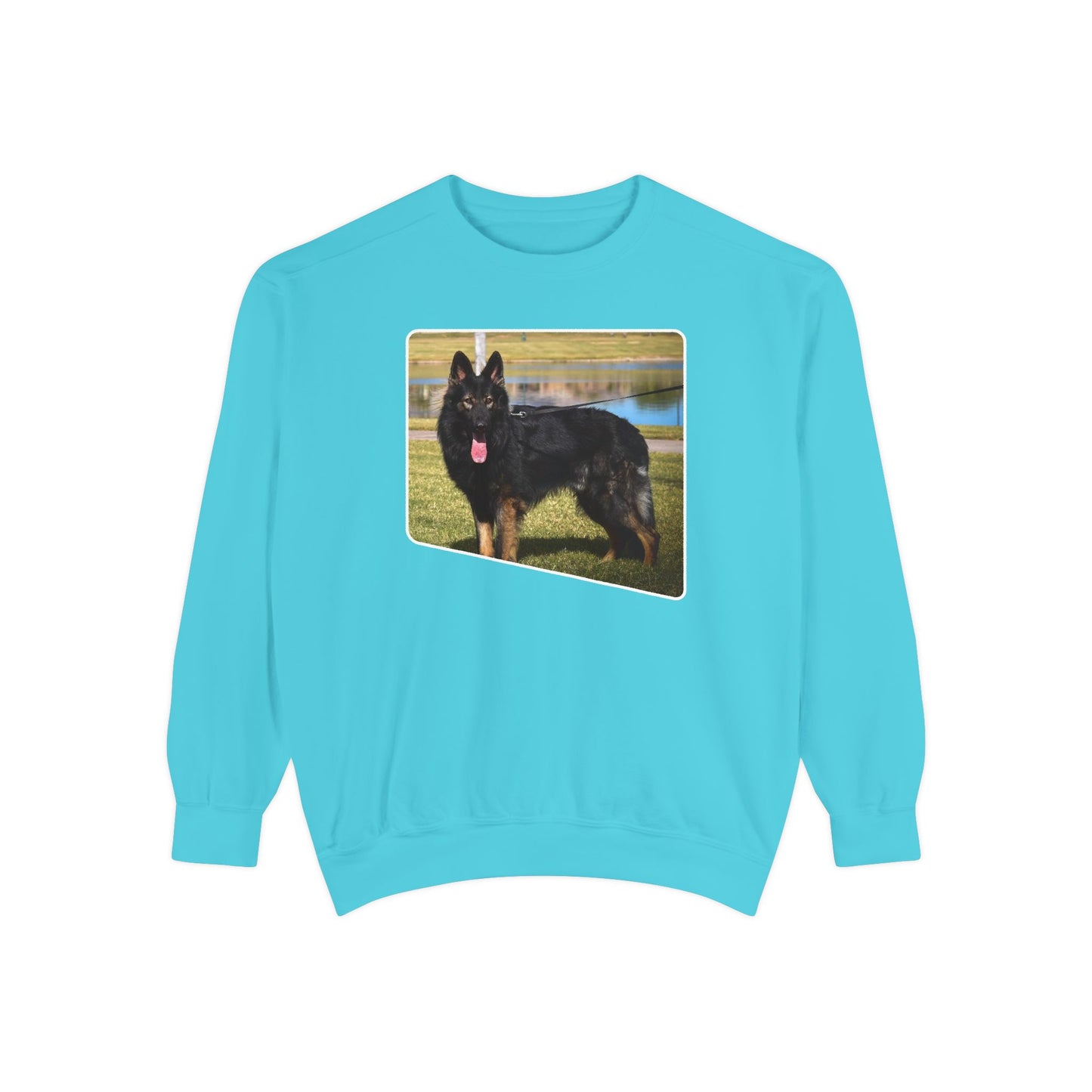 Unisex Dog Lover Sweatshirt With an Old Fashioned Working Line German Shepherd