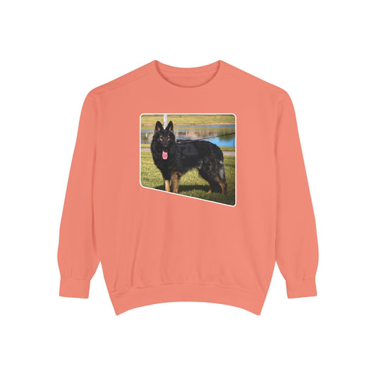 Unisex Dog Lover Sweatshirt With an Old Fashioned Working Line German Shepherd
