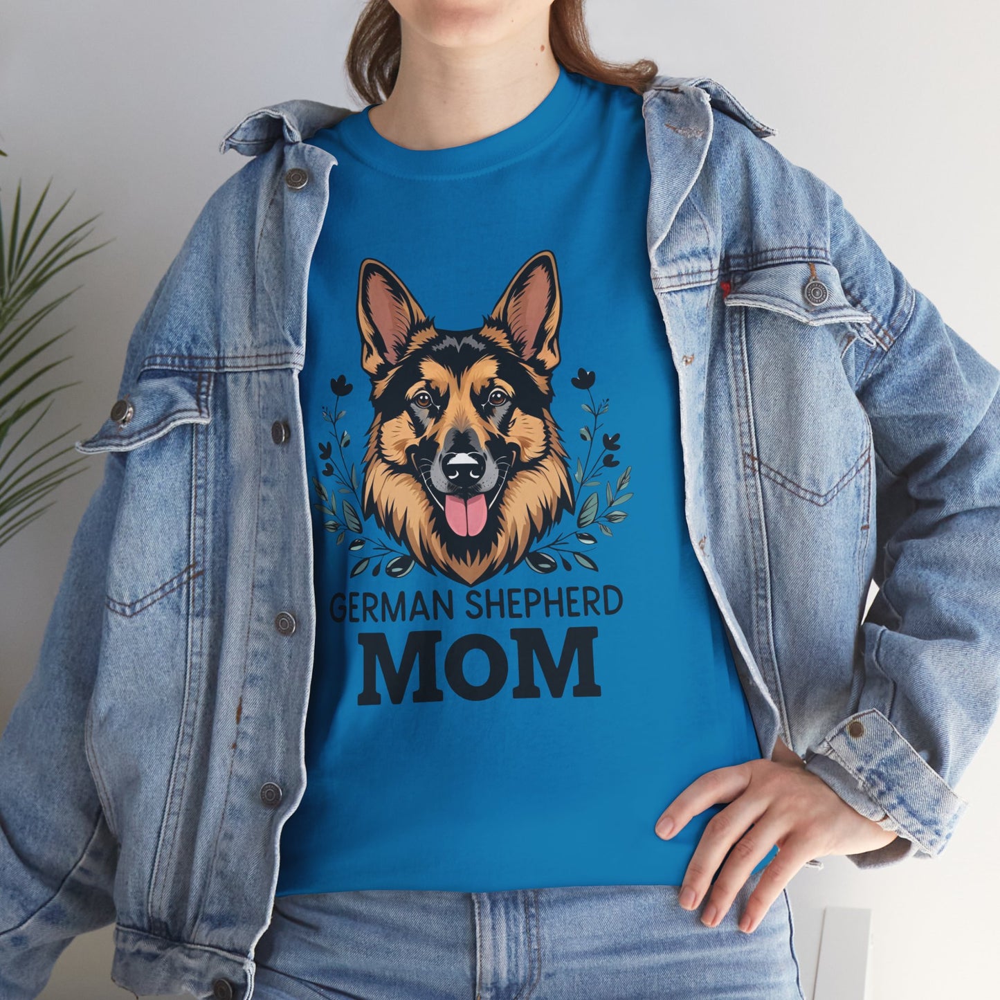 German Shepherd Mom Tee - Perfect Gift for Dog Lovers, Animal Lovers, Pet Parenthood, Birthday, Mother's Day