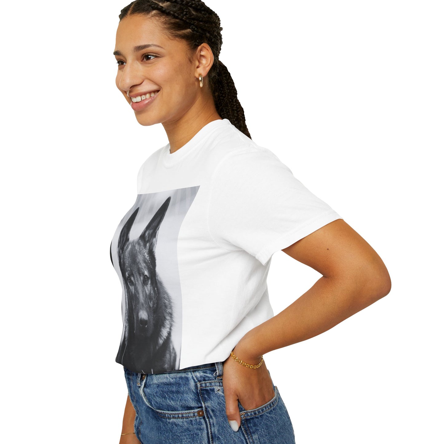 Unisex Dog Lover T-Shirt With a Working Line German Shepherd Resting on the Grass and Caption Selfless Beings