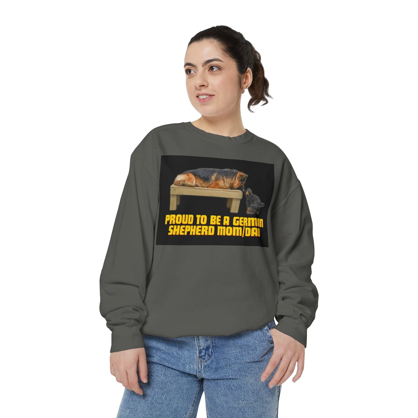 Unisex Proud German Shepherd Mom/Dad Sweatshirt - Garment-Dyed