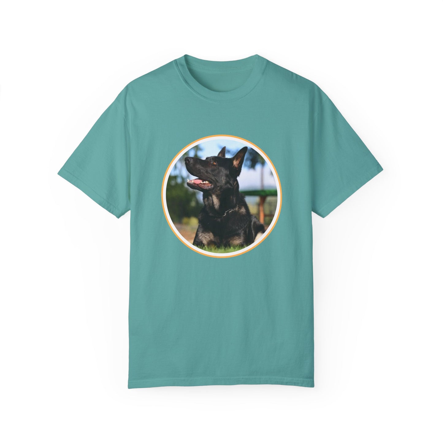 Unisex T-Shirt With Bicolor Working Line German Shepherd Sitting On The Ground