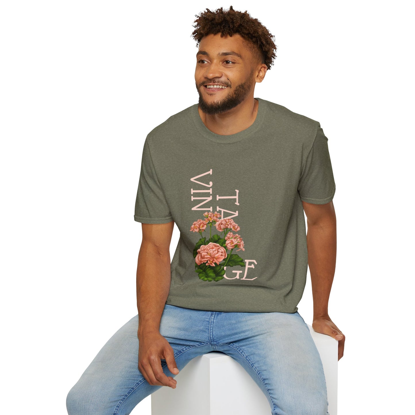 Vintage Floral Graphic Tee, Retro Flower Shirt, Unisex Casual T-Shirt, Gift for Plant Lovers, Summer Fashion