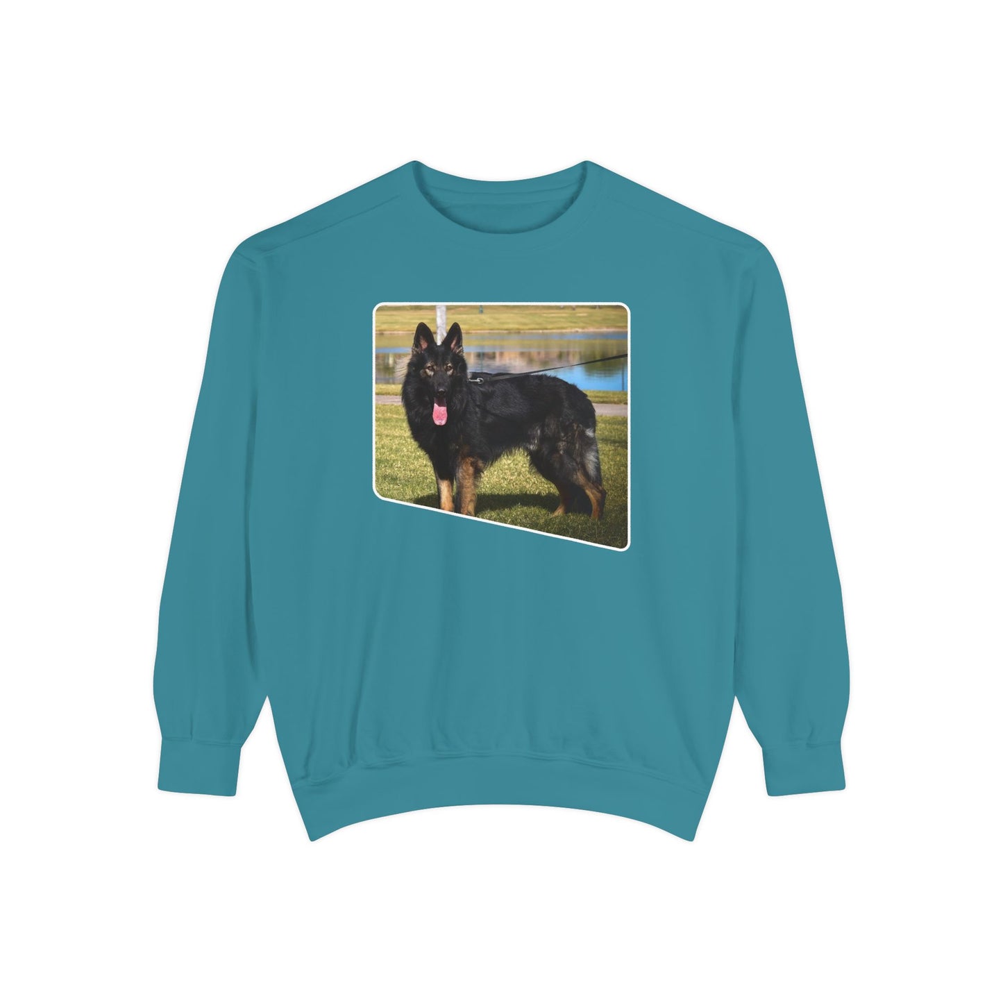 Unisex Dog Lover Sweatshirt With an Old Fashioned Working Line German Shepherd