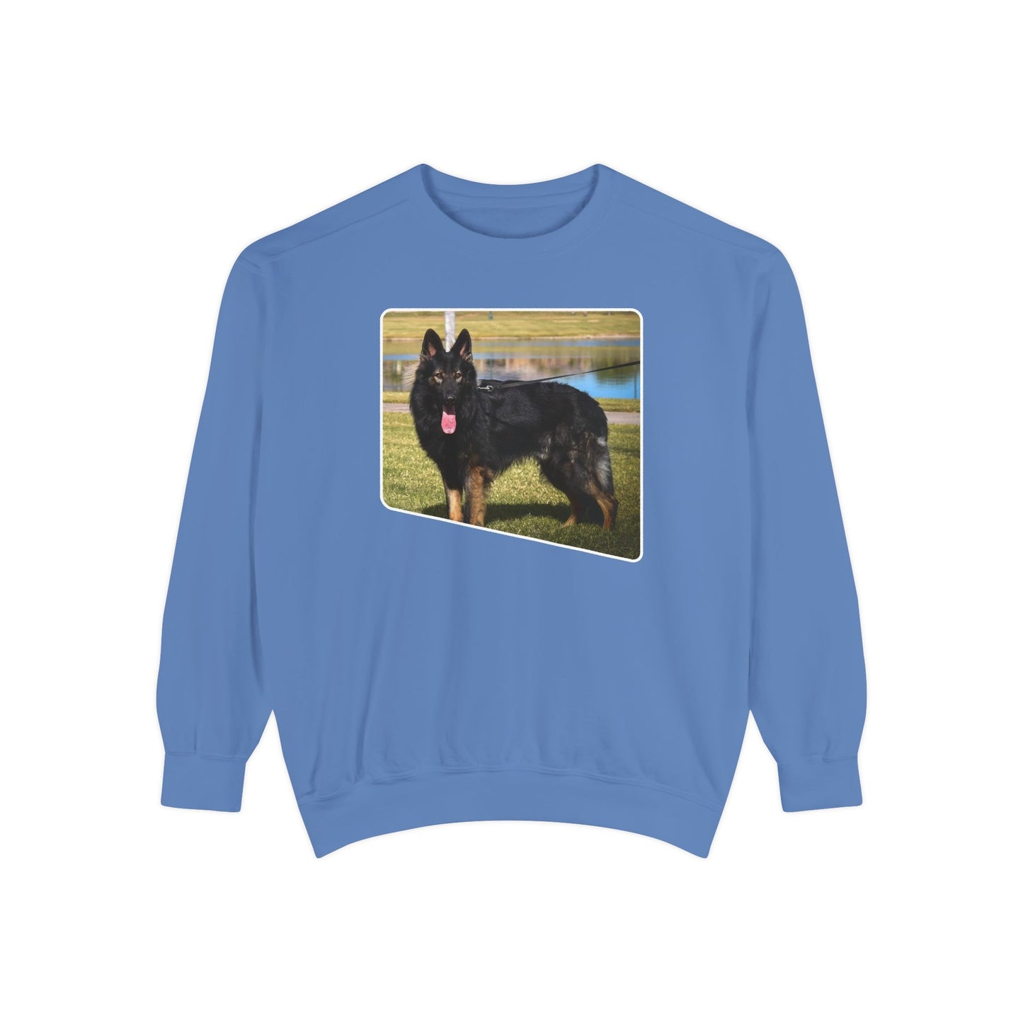 Unisex Dog Lover Sweatshirt With an Old Fashioned Working Line German Shepherd
