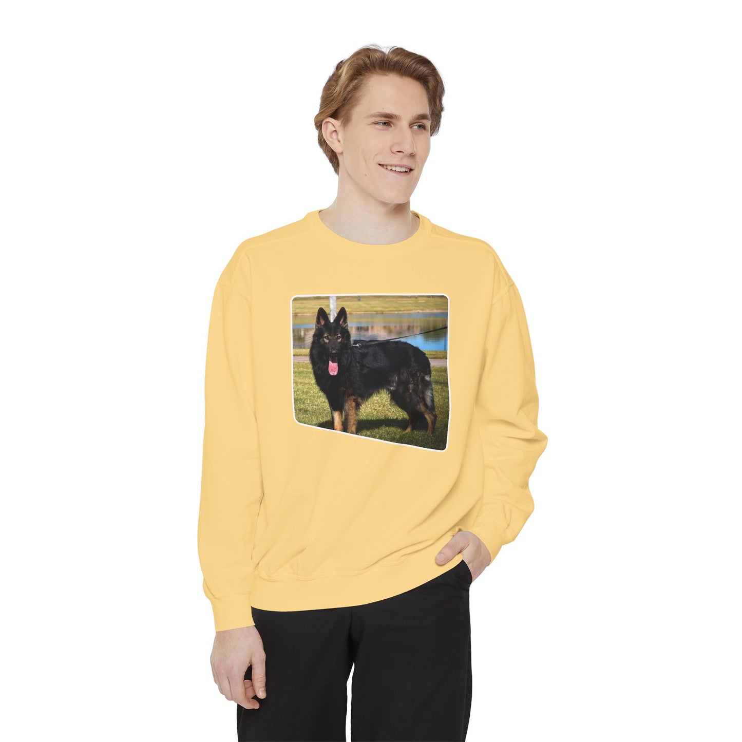 Unisex Dog Lover Sweatshirt With an Old Fashioned Working Line German Shepherd