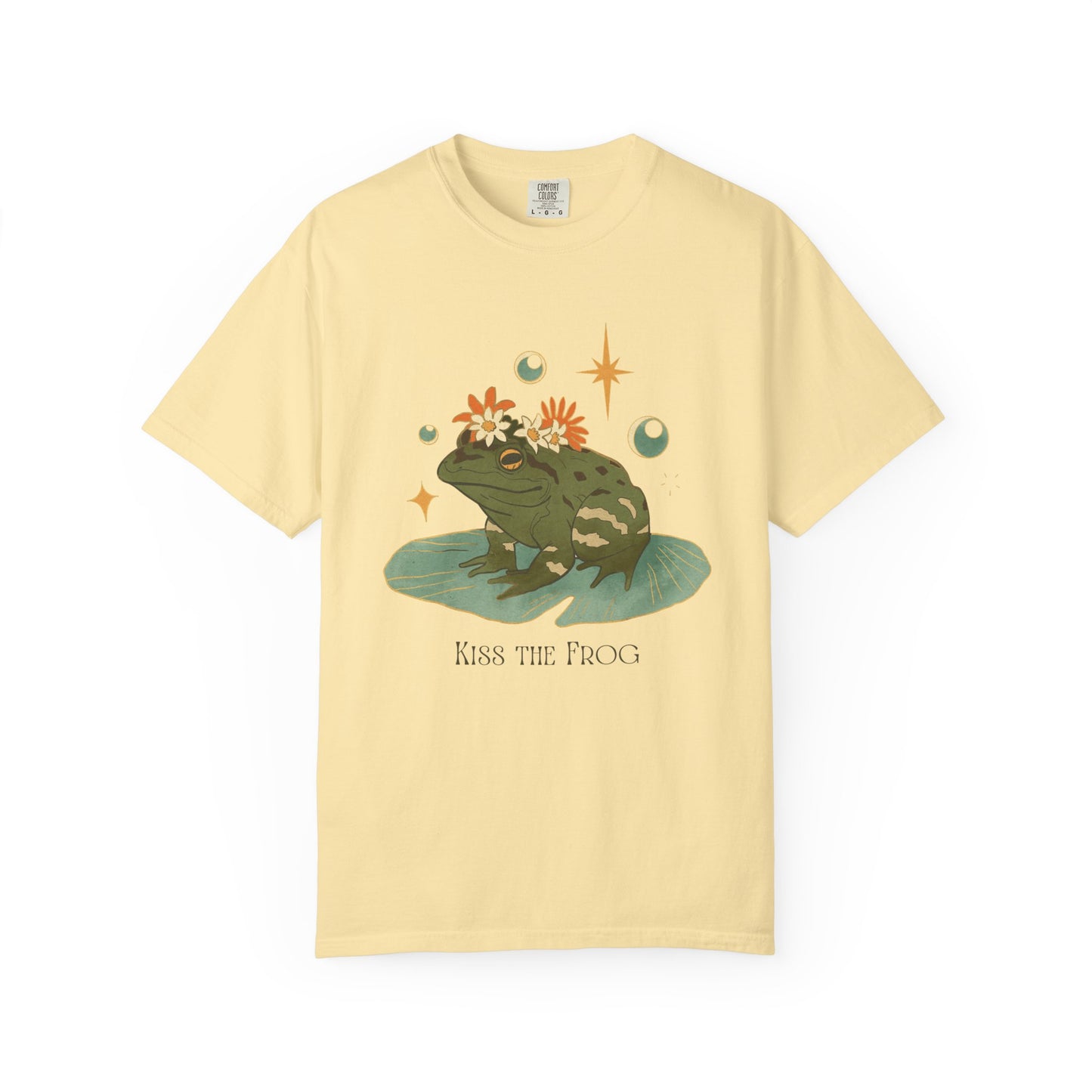Kiss the Frog T-Shirt, Garment-Dyed Unisex Tee, Fun Gift for Nature Lovers, Cute Frog Graphic T-Shirt, Ideal for Casual Outings