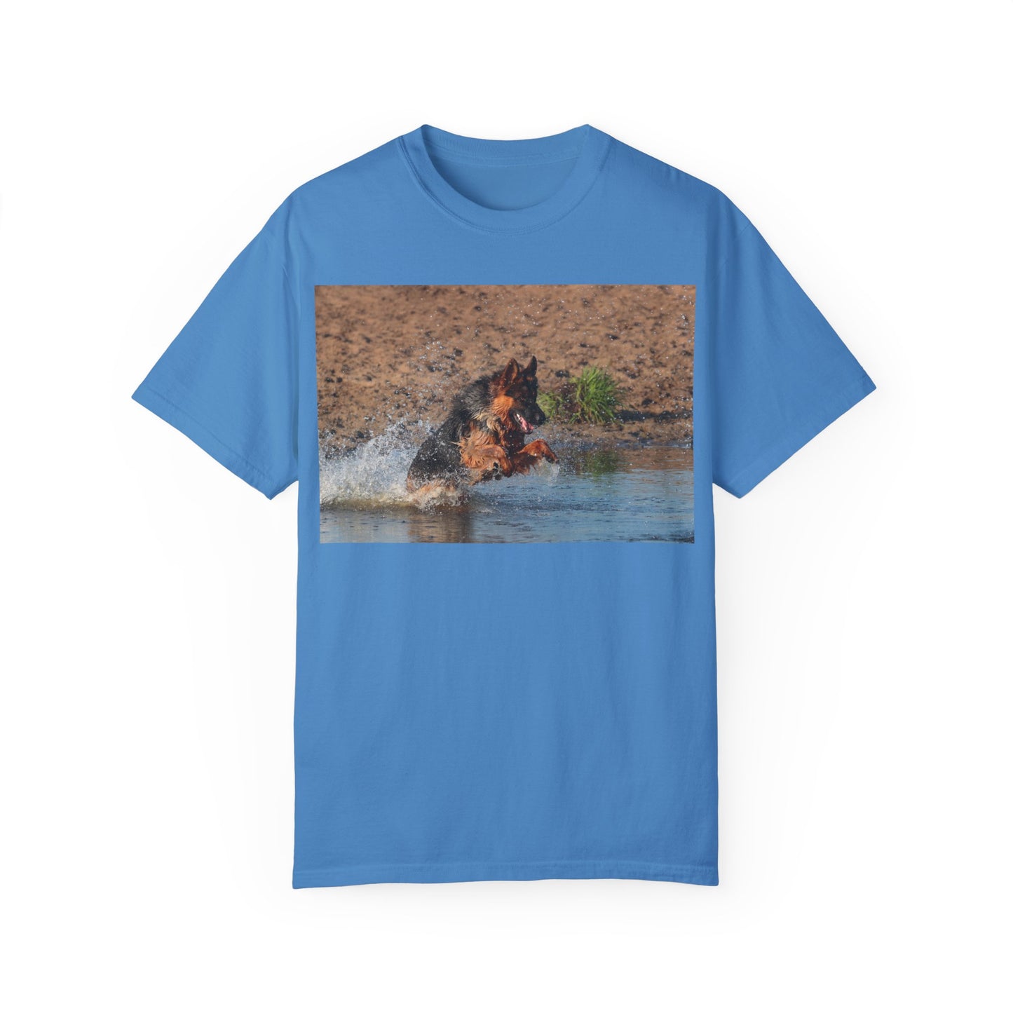 Unisex Dog Lover T-Shirt With Giant German Shepherd Jumps in the River