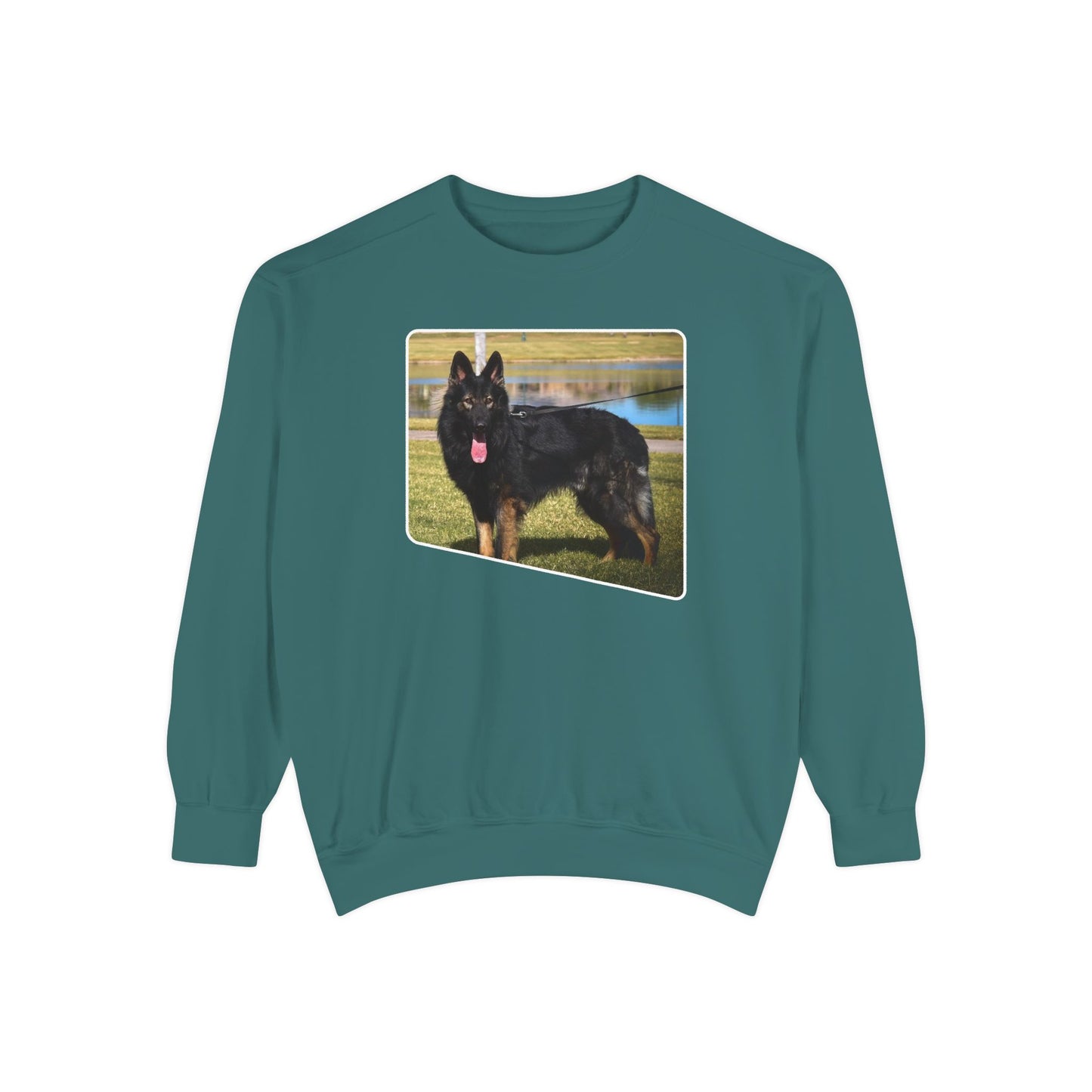 Unisex Dog Lover Sweatshirt With an Old Fashioned Working Line German Shepherd