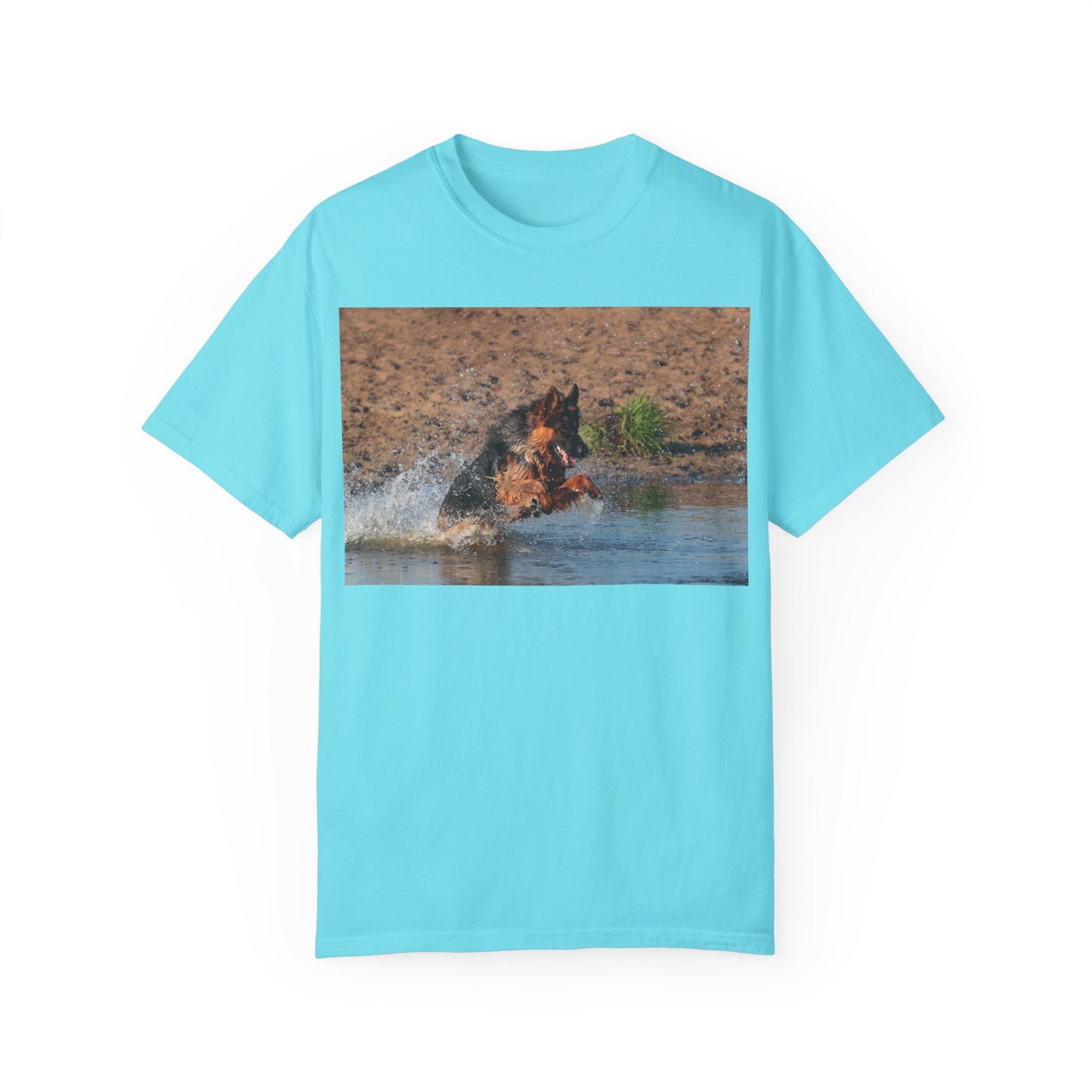 Unisex Dog Lover T-Shirt With Giant German Shepherd Jumps in the River