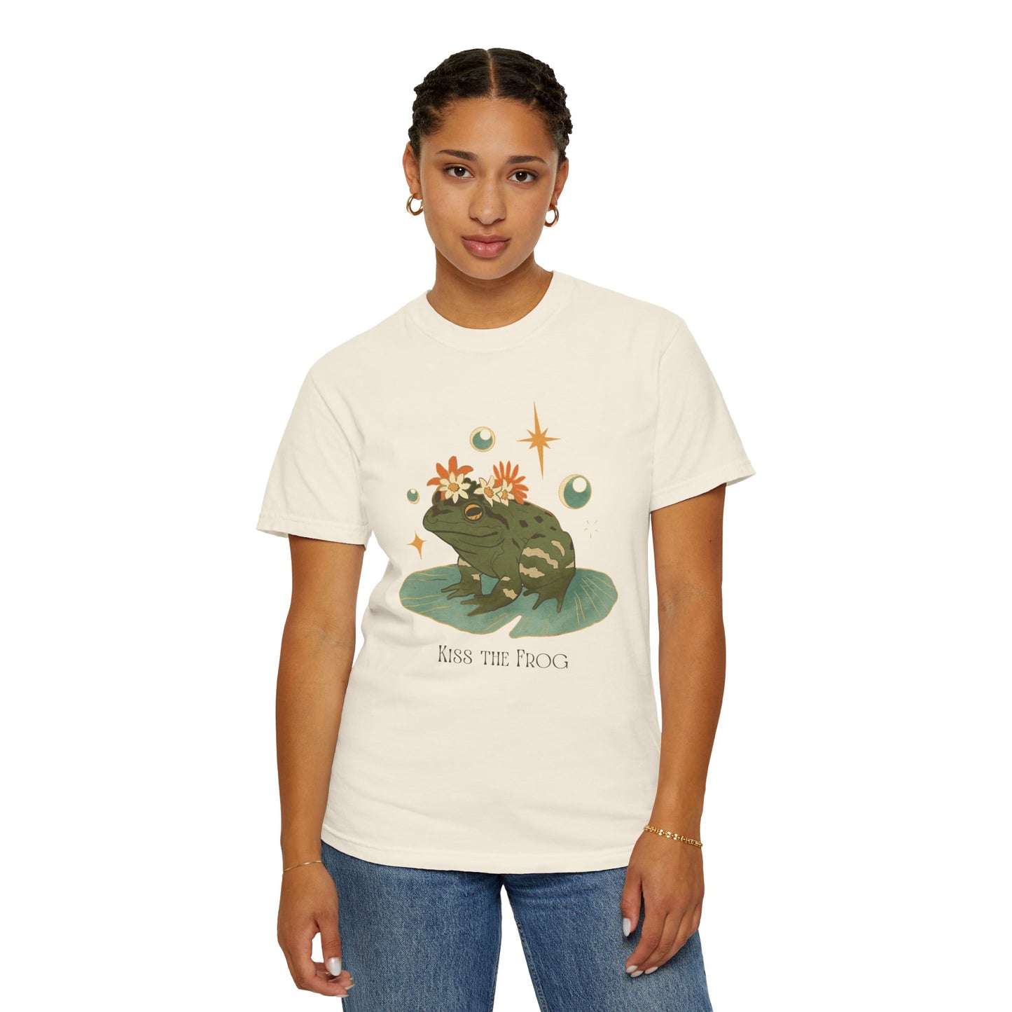 Kiss the Frog T-Shirt, Garment-Dyed Unisex Tee, Fun Gift for Nature Lovers, Cute Frog Graphic T-Shirt, Ideal for Casual Outings