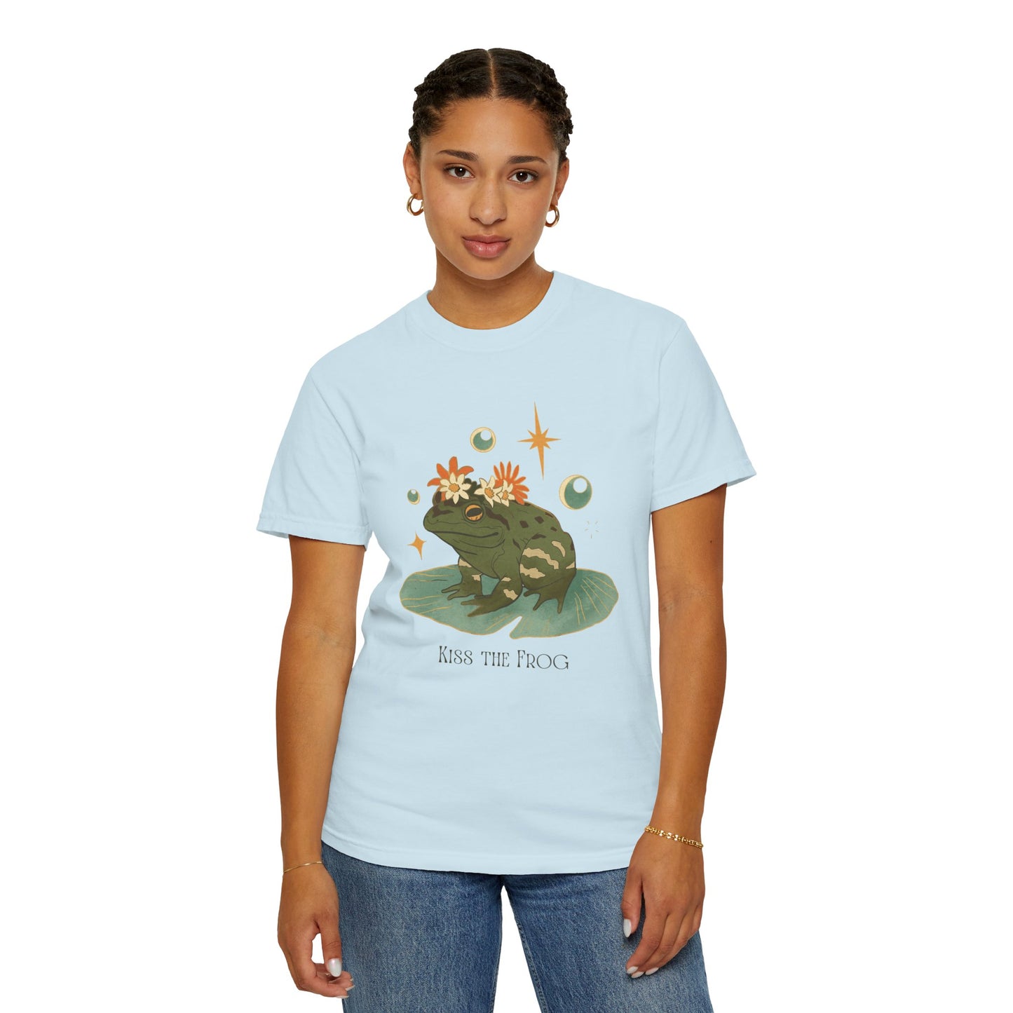 Kiss the Frog T-Shirt, Garment-Dyed Unisex Tee, Fun Gift for Nature Lovers, Cute Frog Graphic T-Shirt, Ideal for Casual Outings