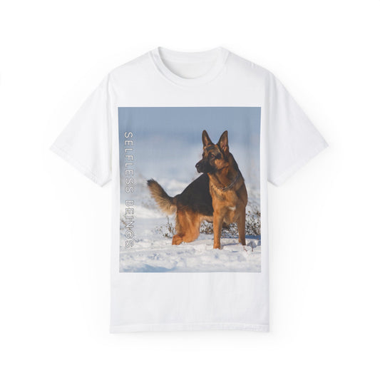 Unisex Dog Lover T-Shirt With a Beautiful German Shepherd Looking at Side Standing on the Snow and Caption Selfless Beings