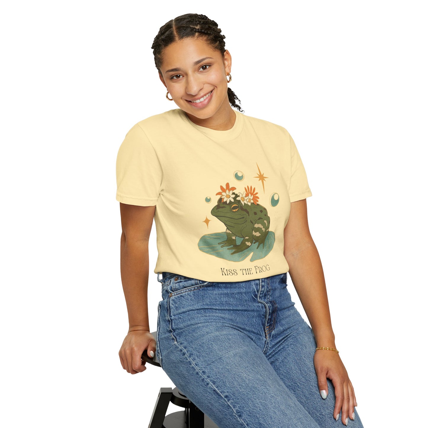 Kiss the Frog T-Shirt, Garment-Dyed Unisex Tee, Fun Gift for Nature Lovers, Cute Frog Graphic T-Shirt, Ideal for Casual Outings