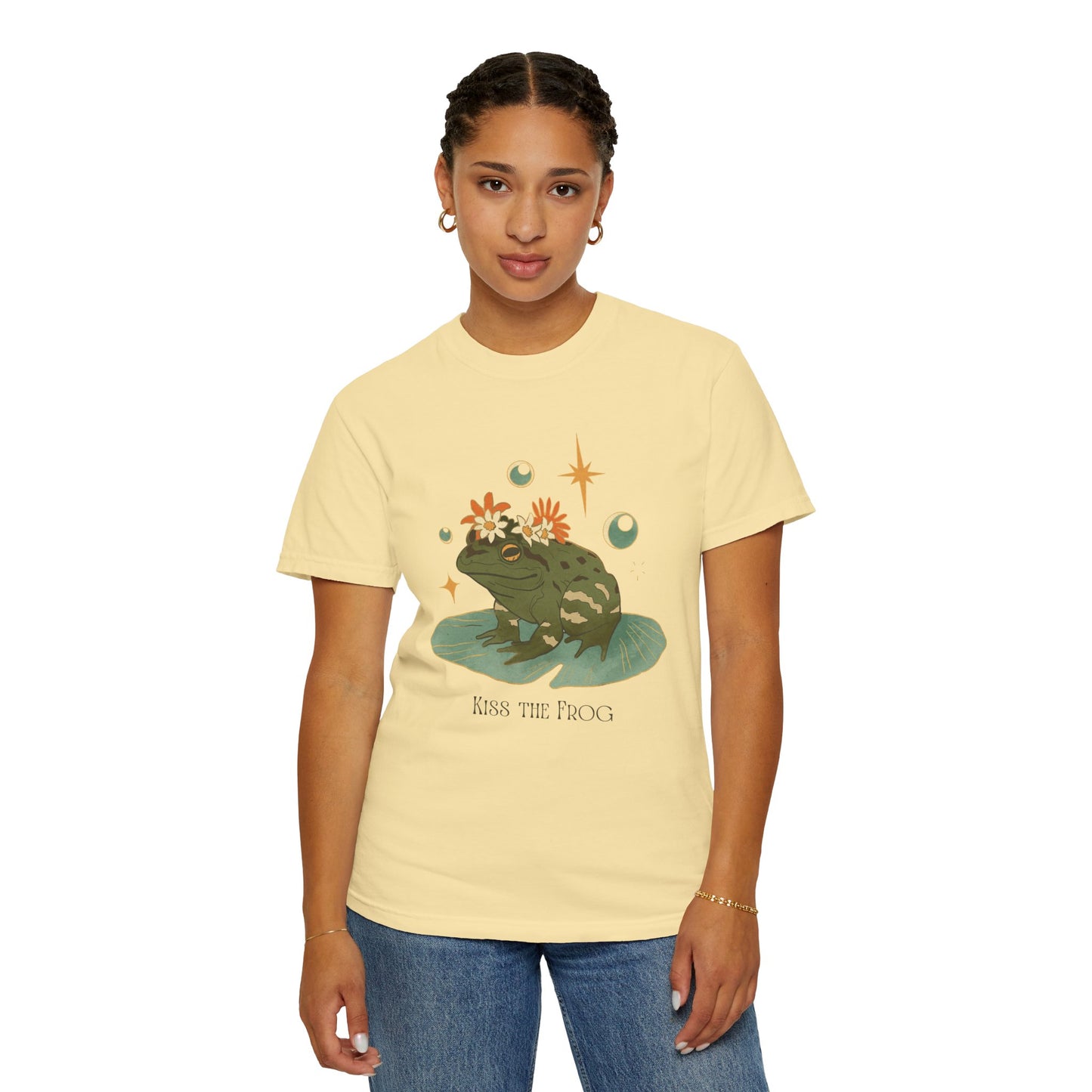 Kiss the Frog T-Shirt, Garment-Dyed Unisex Tee, Fun Gift for Nature Lovers, Cute Frog Graphic T-Shirt, Ideal for Casual Outings