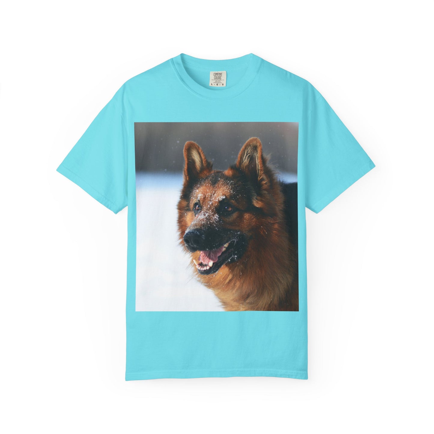 Unisex Dog Photograph T-Shirt - Giant German Shepherd In the Snow